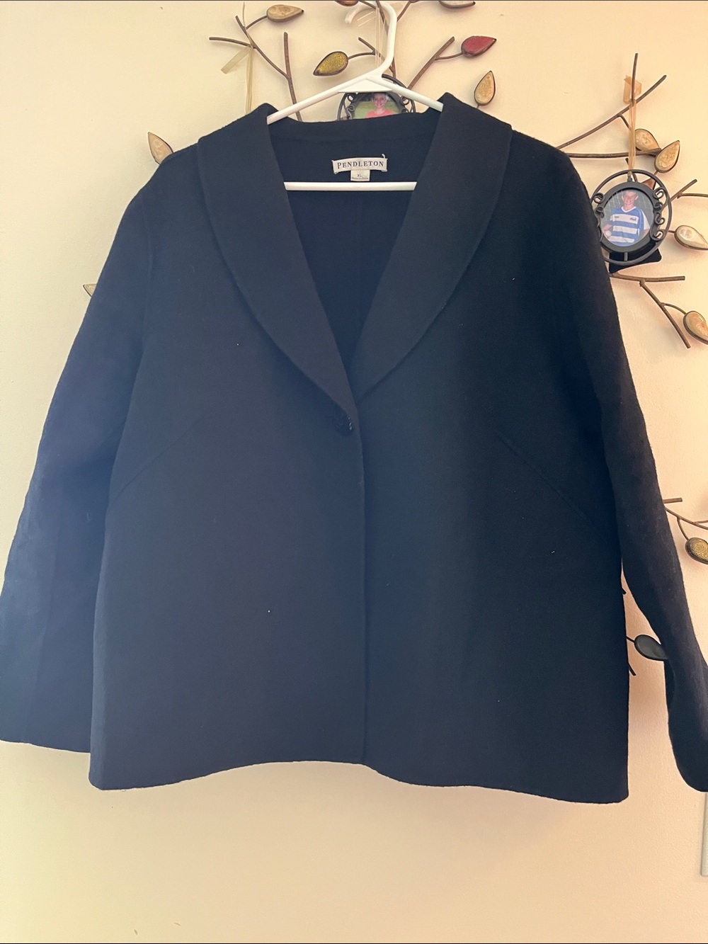Pendleton Black Wool-Blend Single-Button Blazer